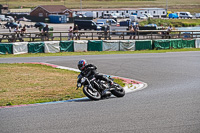 enduro-digital-images;event-digital-images;eventdigitalimages;mallory-park;mallory-park-photographs;mallory-park-trackday;mallory-park-trackday-photographs;no-limits-trackdays;peter-wileman-photography;racing-digital-images;trackday-digital-images;trackday-photos